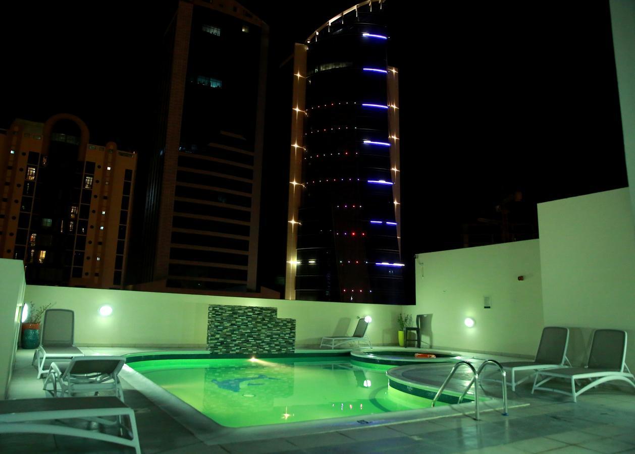 Seef Avenue Suites Manáma Exteriér fotografie